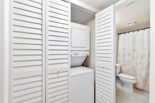 6519 Coral Lake Drive 207, Margate, FL 33063
