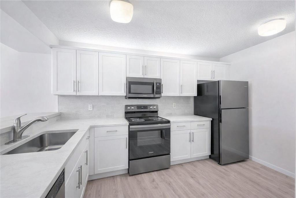 6519 Coral Lake Drive 207, Margate, FL 33063