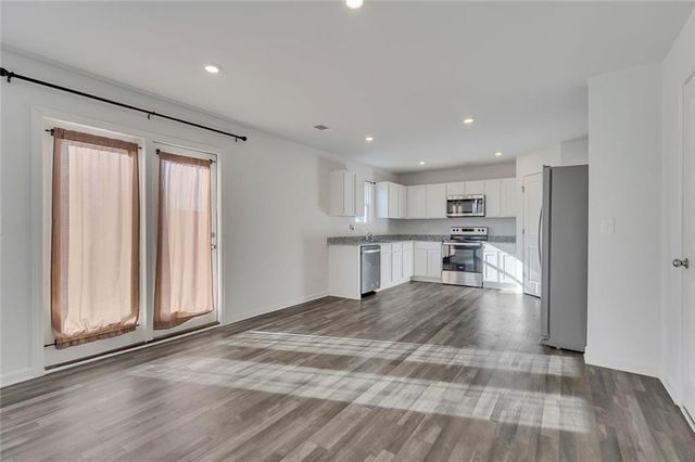 65 Oxford Lane, Kingston, GA 30145