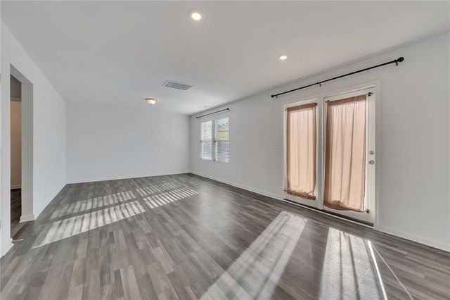 65 Oxford Lane, Kingston, GA 30145