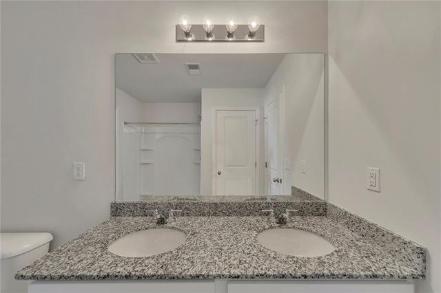 65 Oxford Lane, Kingston, GA 30145