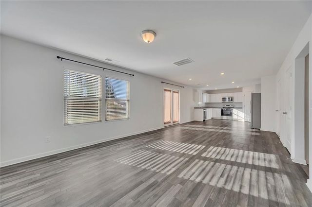 65 Oxford Lane, Kingston, GA 30145