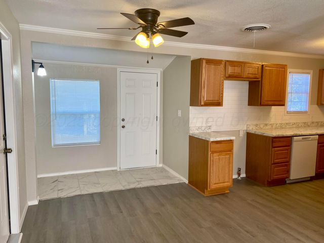 2100 N ROOSEVELT Street, Amarillo, TX 79107