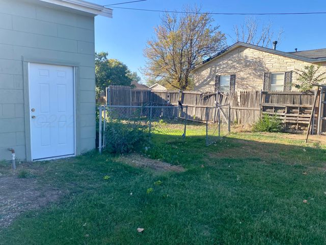 2100 N ROOSEVELT Street, Amarillo, TX 79107