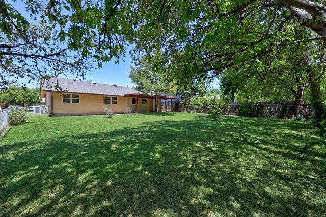 9713 Dallum DR, Austin, TX 78753