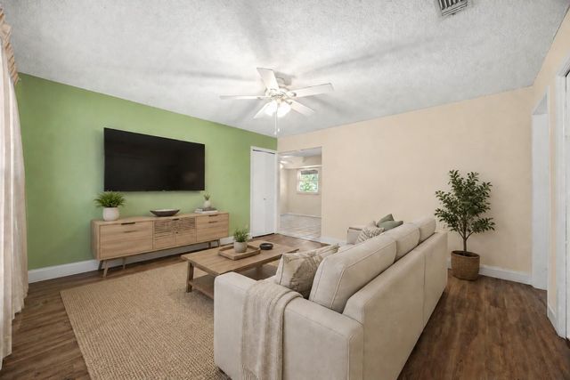 9713 Dallum DR, Austin, TX 78753