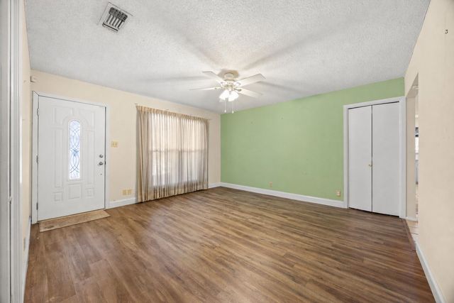 9713 Dallum DR, Austin, TX 78753