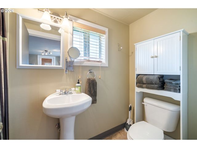 34650 2nd St, Pacific City, OR 97135