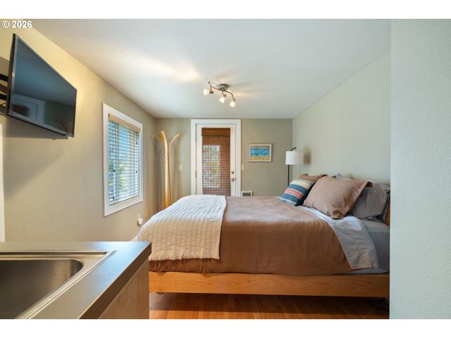 34650 2nd St, Pacific City, OR 97135