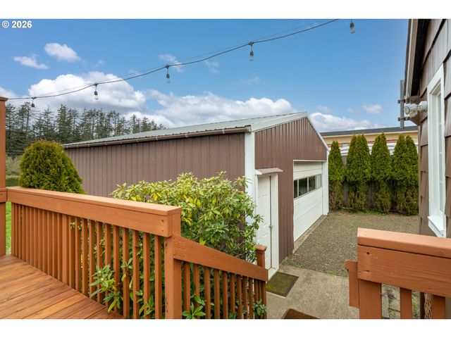34650 2nd St, Pacific City, OR 97135