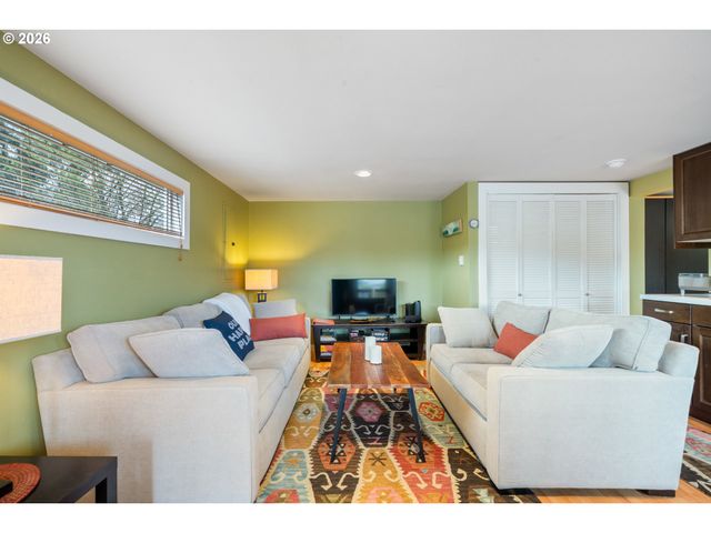 34650 2nd St, Pacific City, OR 97135