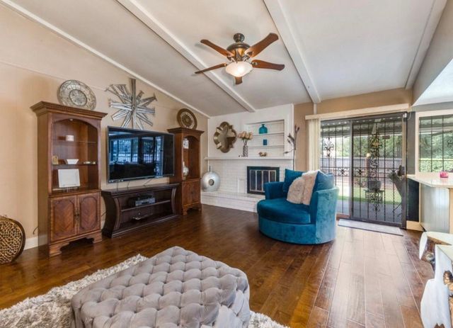 8633 Baumgarten Drive, Dallas, TX 75228