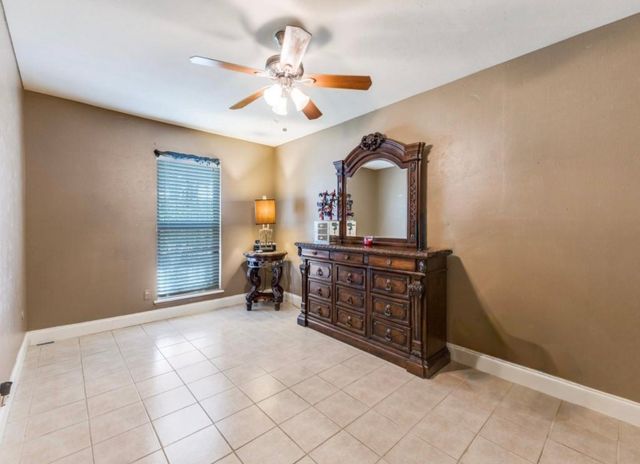 8633 Baumgarten Drive, Dallas, TX 75228