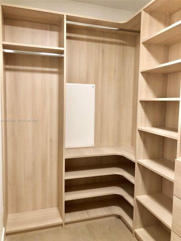 2900 NE 7 AVE 2907, Miami, FL 33137