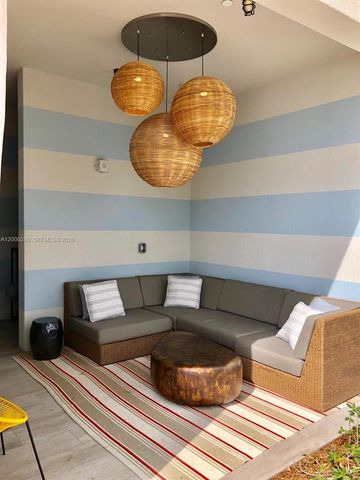 2900 NE 7 AVE 2907, Miami, FL 33137