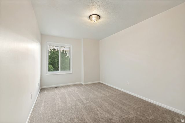 7759 S SANDY HEIGHTS DR, Sandy, UT 84047