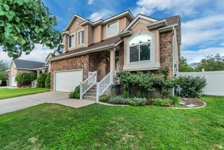 7759 S SANDY HEIGHTS DR, Sandy, UT 84047
