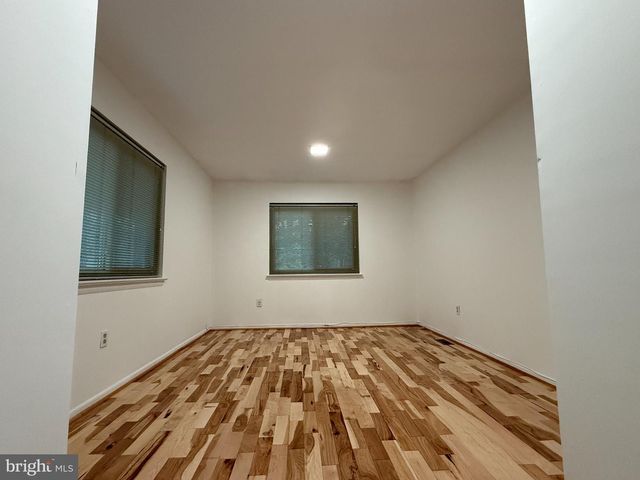 712 LOCH NESS CIR, Fort Washington, MD 20744