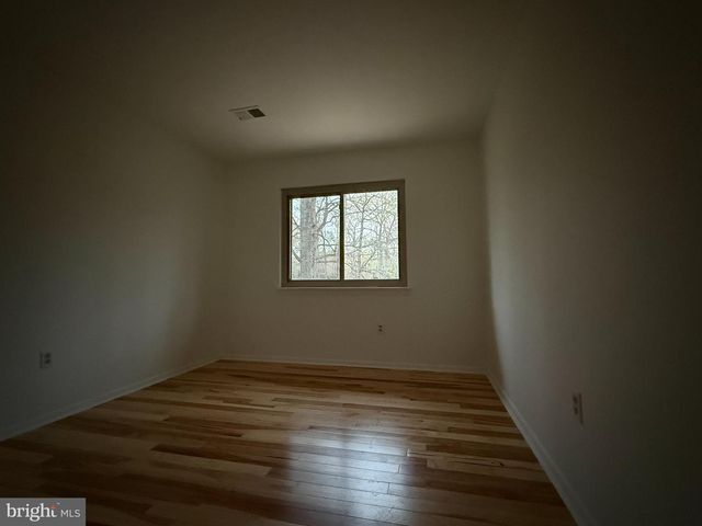 712 LOCH NESS CIR, Fort Washington, MD 20744