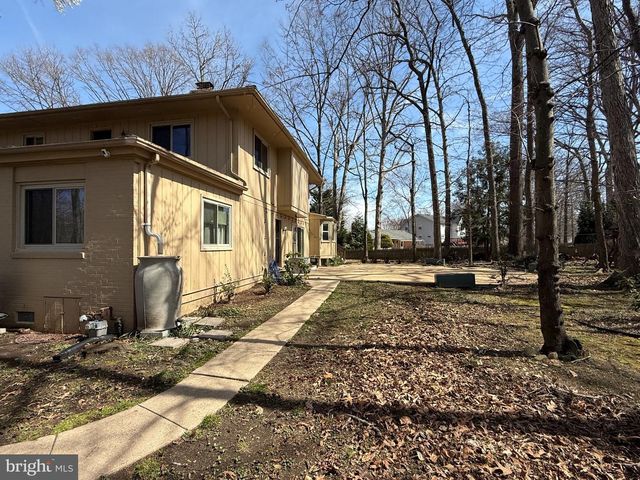 712 LOCH NESS CIR, Fort Washington, MD 20744