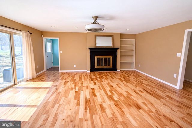 712 LOCH NESS CIR, Fort Washington, MD 20744