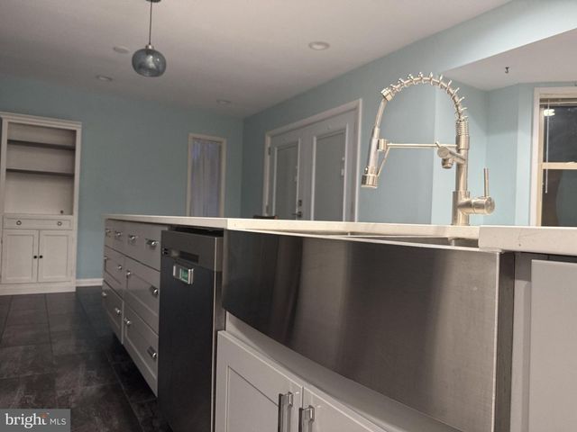 712 LOCH NESS CIR, Fort Washington, MD 20744