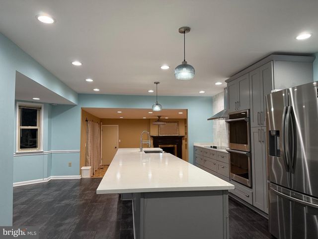 712 LOCH NESS CIR, Fort Washington, MD 20744