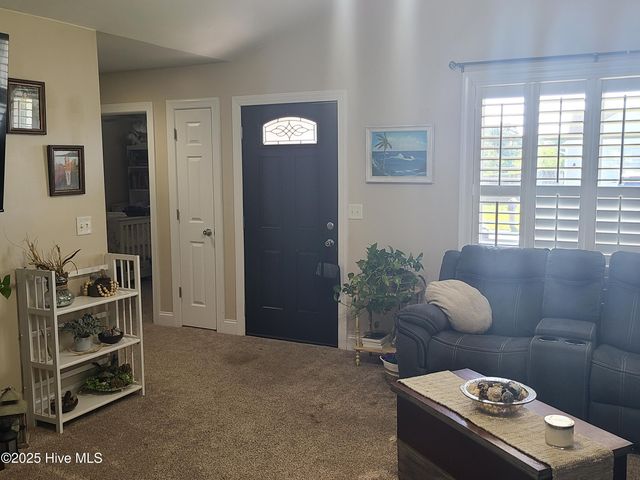 300 Pine Ridge Lane, Holly Ridge, NC 28445