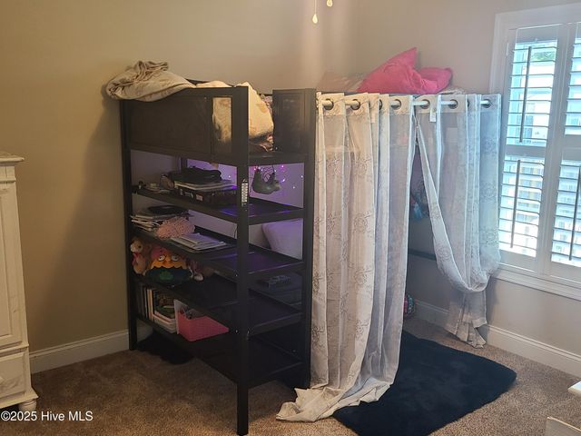 300 Pine Ridge Lane, Holly Ridge, NC 28445