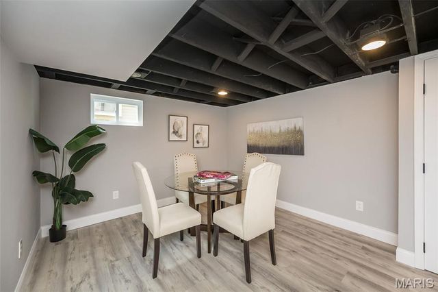 718 Crompton Court, Crestwood, MO 63126