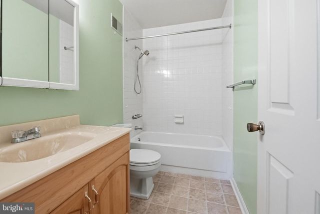 5500-G GLOUCESTER ST, Mechanicsburg, PA 17055