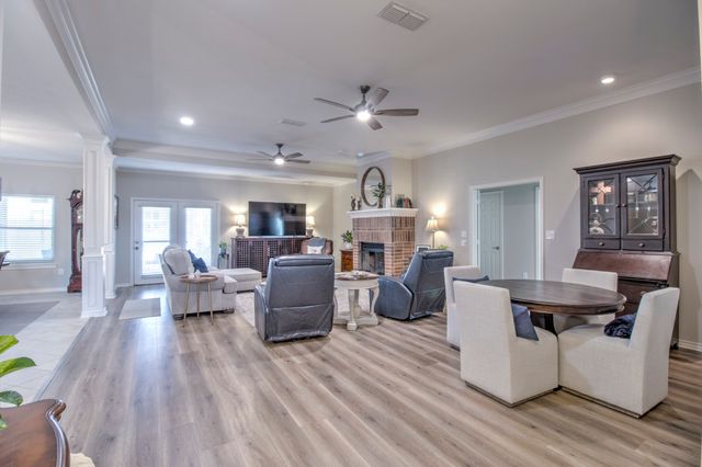 1321 Kiowa Drive E, Lake Kiowa, TX 76240