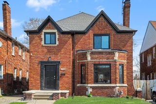 17150 Santa Barbara Drive, Detroit, MI 48221