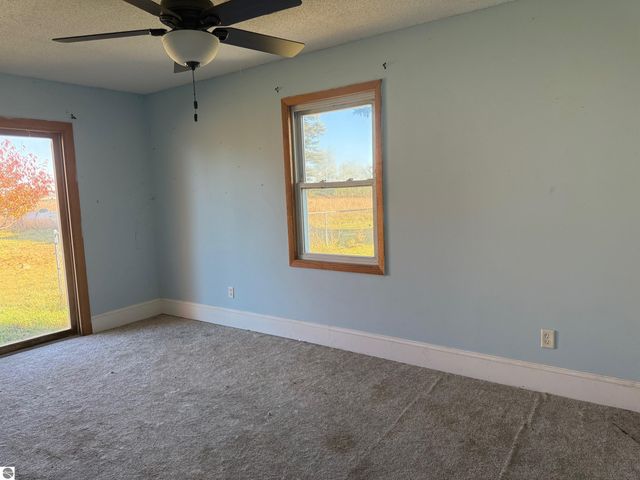 11700 N 11 Road, Buckley, MI 49620