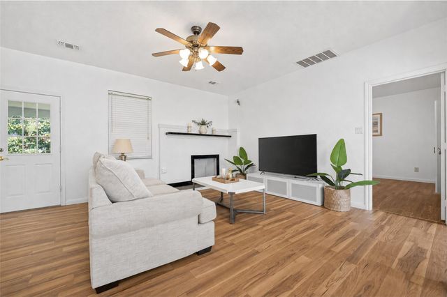 16118 Craigshire Court, Spring, TX 77379
