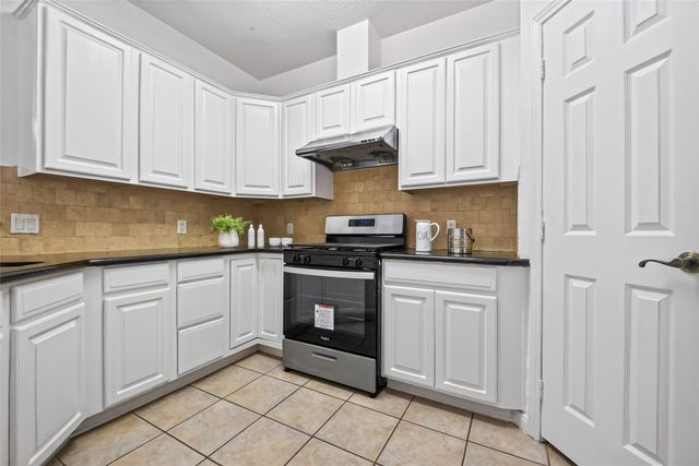 16118 Craigshire Court, Spring, TX 77379