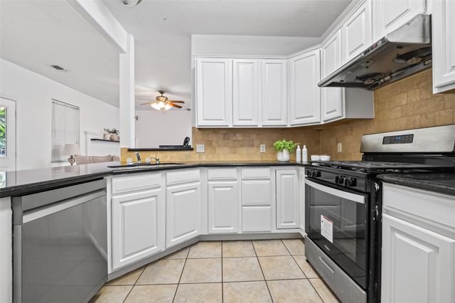 16118 Craigshire Court, Spring, TX 77379