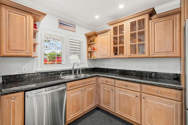 185 BIRCHWOOD DRIVE, Maitland, FL 32751