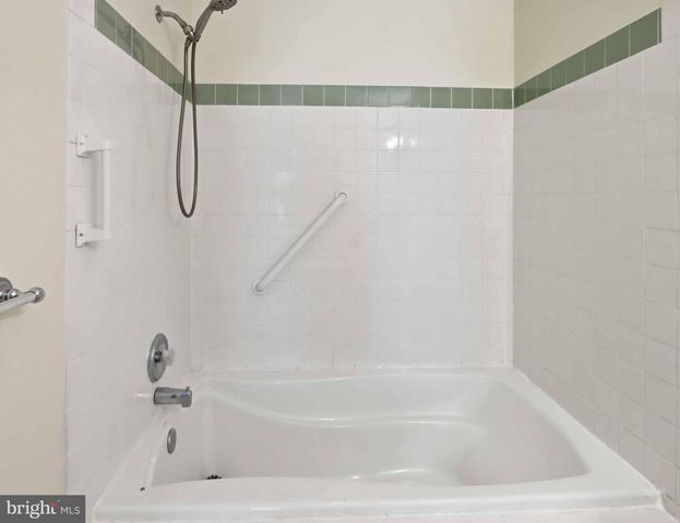 7712 WEST RD, Glen Burnie, MD 21060