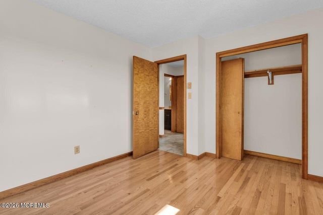 1 2nd Avenue 17, Ortley Beach, NJ 08751