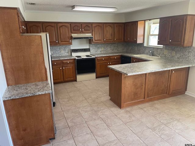 1624 CR 1560, Alba, TX 75410