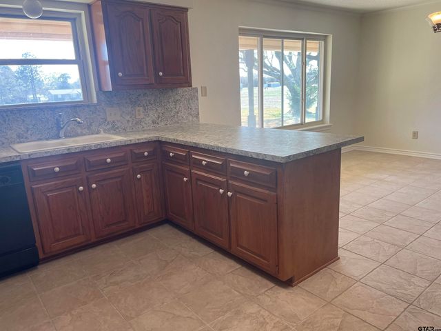 1624 CR 1560, Alba, TX 75410