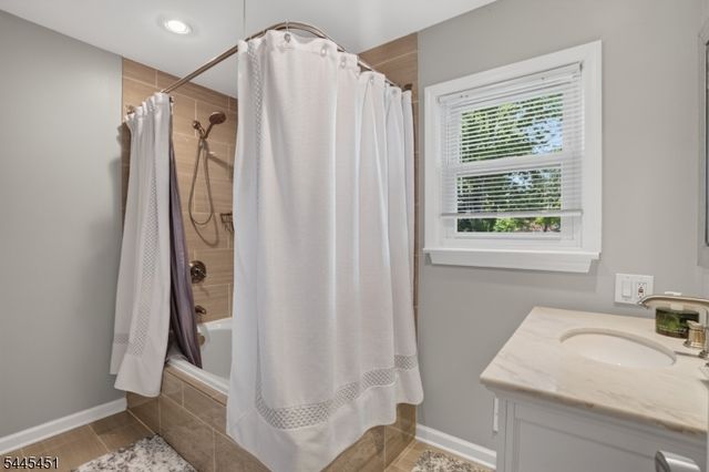 28 Kew Dr, Springfield Twp., NJ 07081