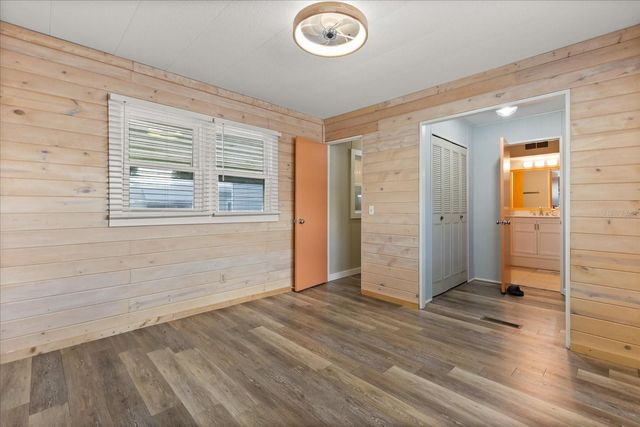 465 MARINA LANE, Tavares, FL 32778