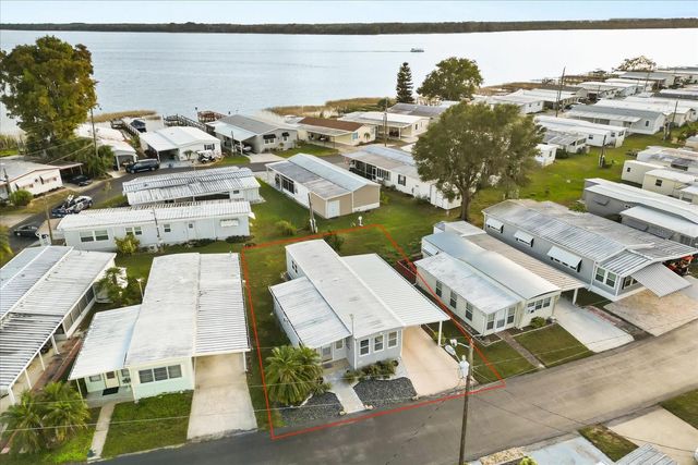 465 MARINA LANE, Tavares, FL 32778