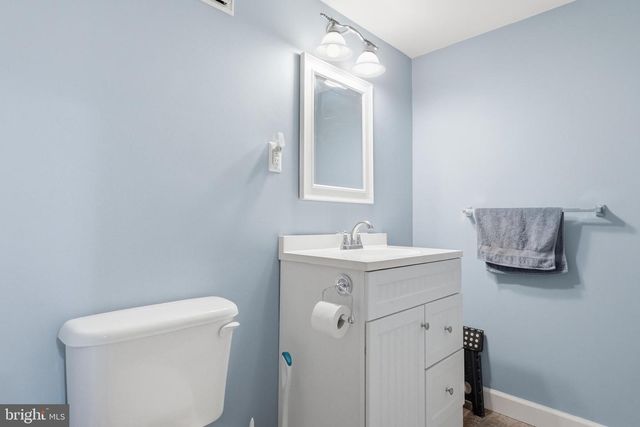 2718 JACKSON DR, Haymarket, VA 20169
