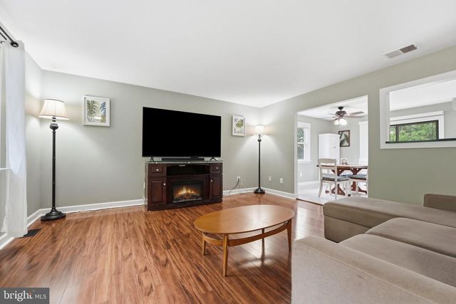2718 JACKSON DR, Haymarket, VA 20169