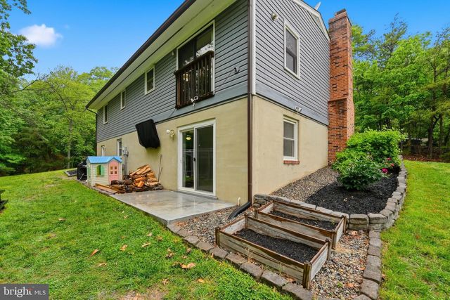2718 JACKSON DR, Haymarket, VA 20169