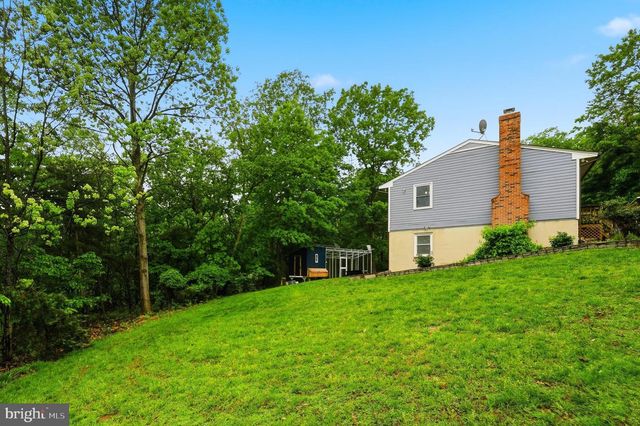 2718 JACKSON DR, Haymarket, VA 20169