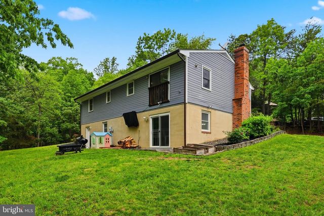2718 JACKSON DR, Haymarket, VA 20169